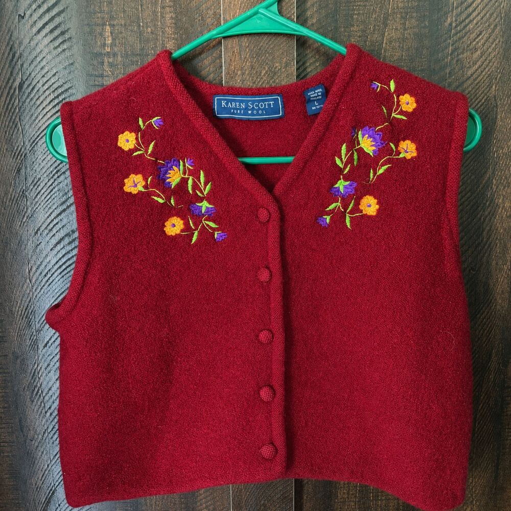 Vintage Karen Scott Pure Wool Embroidered Floral Sweater Vest L-M - Picture 2 of 5